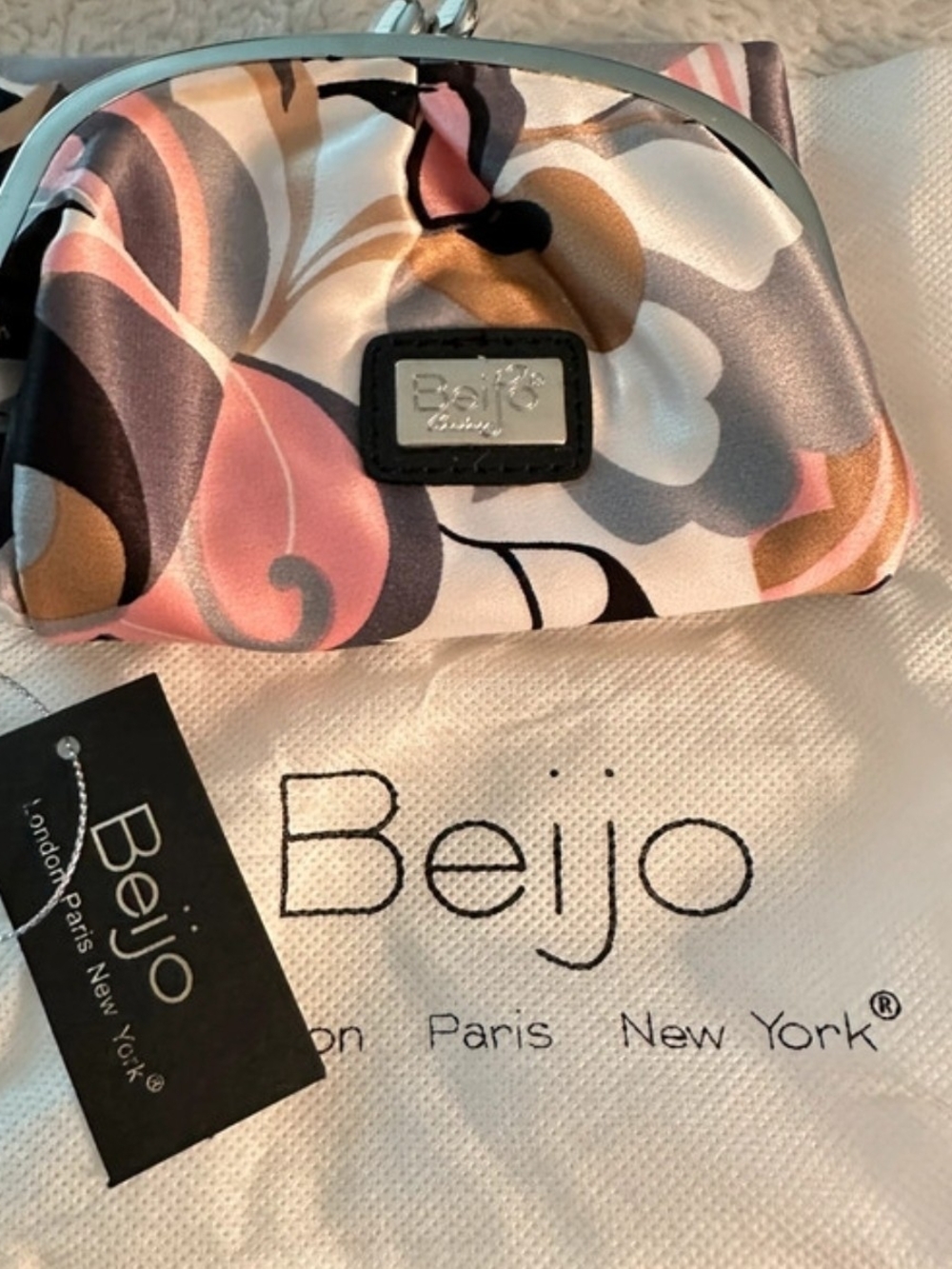 Beijo Trifold Kiss-Lock Wallet With Satin Abstract Floral Exterior & Dust Bag